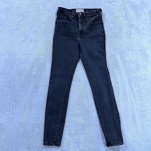 Everlane Women's Skinny Jeans - Black